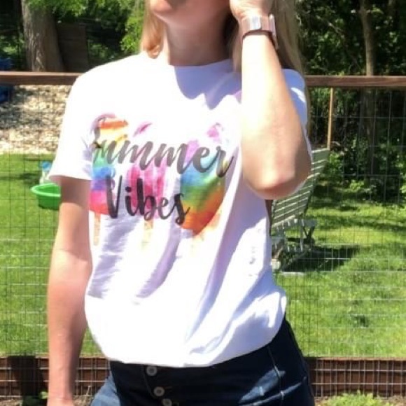 Summer Vibes Tee - Picture 2 of 2